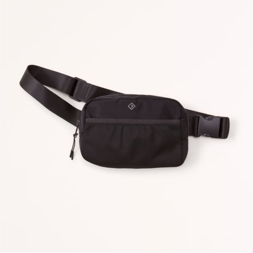 Abercrombie and Fitch YPB Iconic Cross-Body Bag